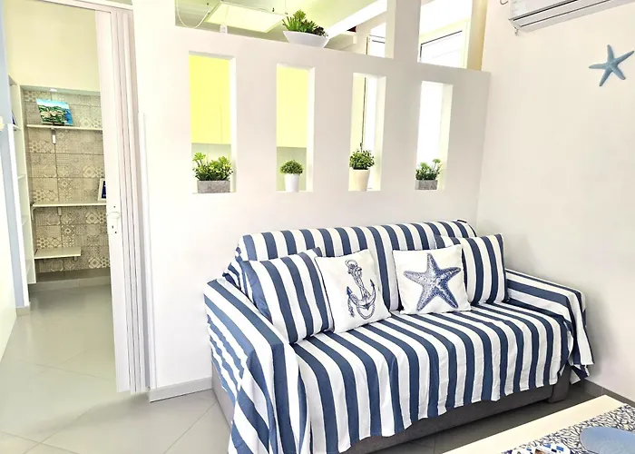 Couette-café Starview - Comfy By The Center