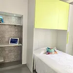 Starview - Comfy By The Center 3* Vico Equense