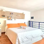 Starview - Comfy By The Center Vico Equense