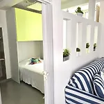 Starview - Comfy By The Center 3* Vico Equense