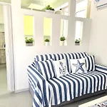 Bed & Breakfast Starview - Comfy By The Center