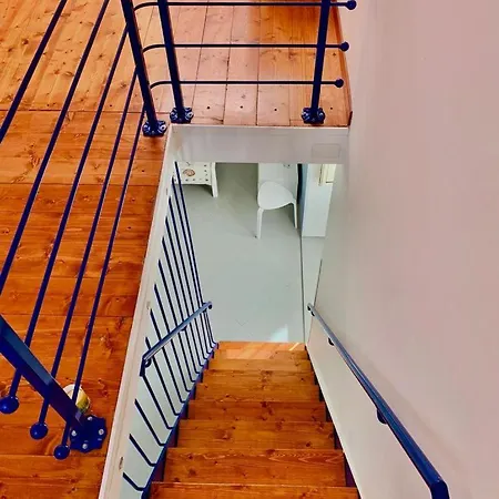 Starview Apartment - Comfy Apt By The Center *