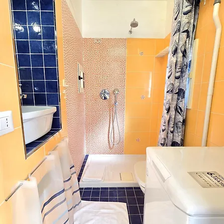 Starview Apartment - Comfy Apt By The Center *