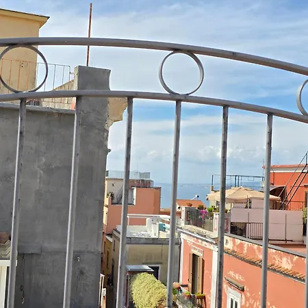 Bed & Breakfast Starview Apartment - Comfy Apt By The Center