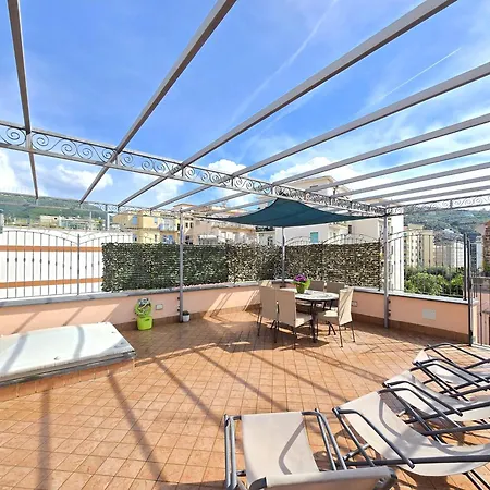 Bed & Breakfast Starview Apartment - Comfy Apt By The Center Vico Equense