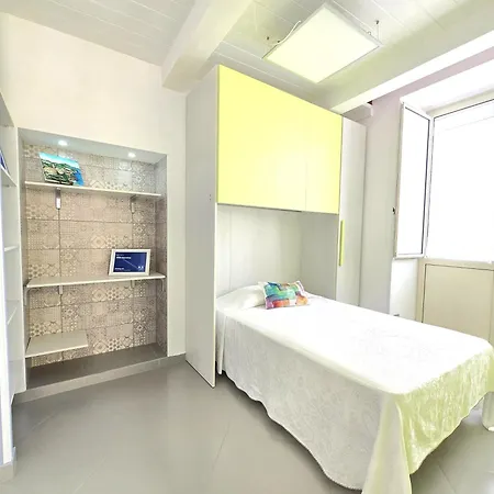 Starview Apartment - Comfy Apt By The Center * Vico Equense