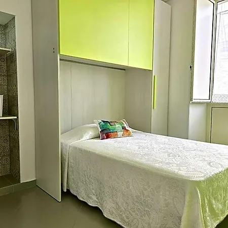 Starview - Comfy By The Center 3*
