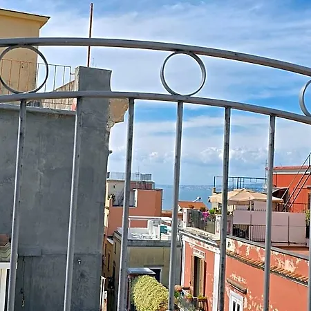 Starview - Comfy By The Center 3* Vico Equense