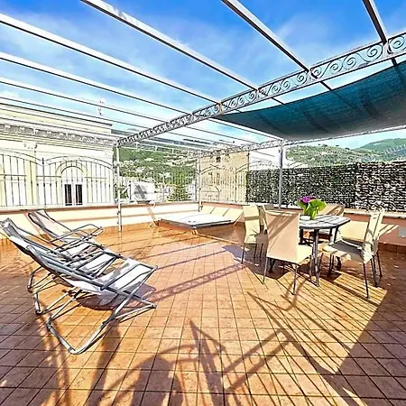 Bed & Breakfast Starview - Comfy By The Center Vico Equense